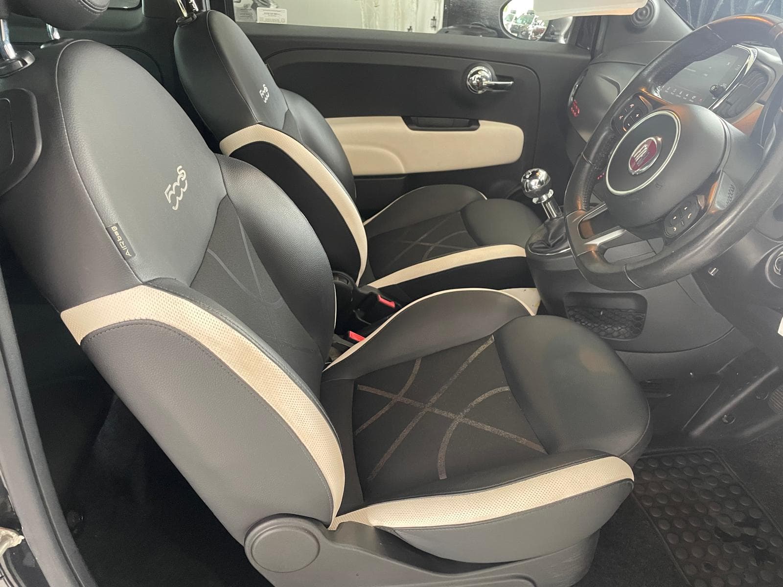 2017 Fiat 500 1.2 S Sport - image 9