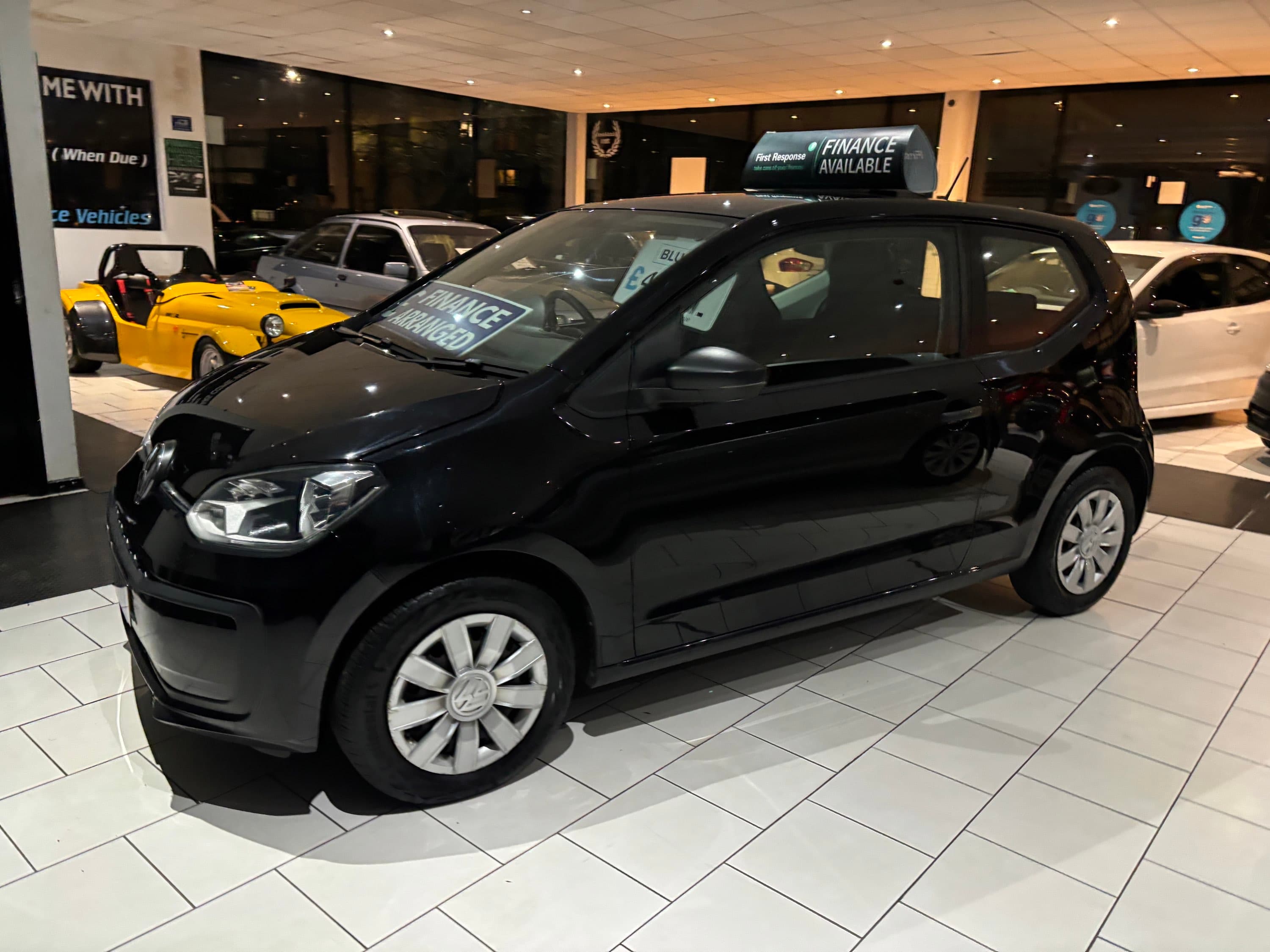 2016 Volkswagen Up 1.0 Up 2016 - image 5