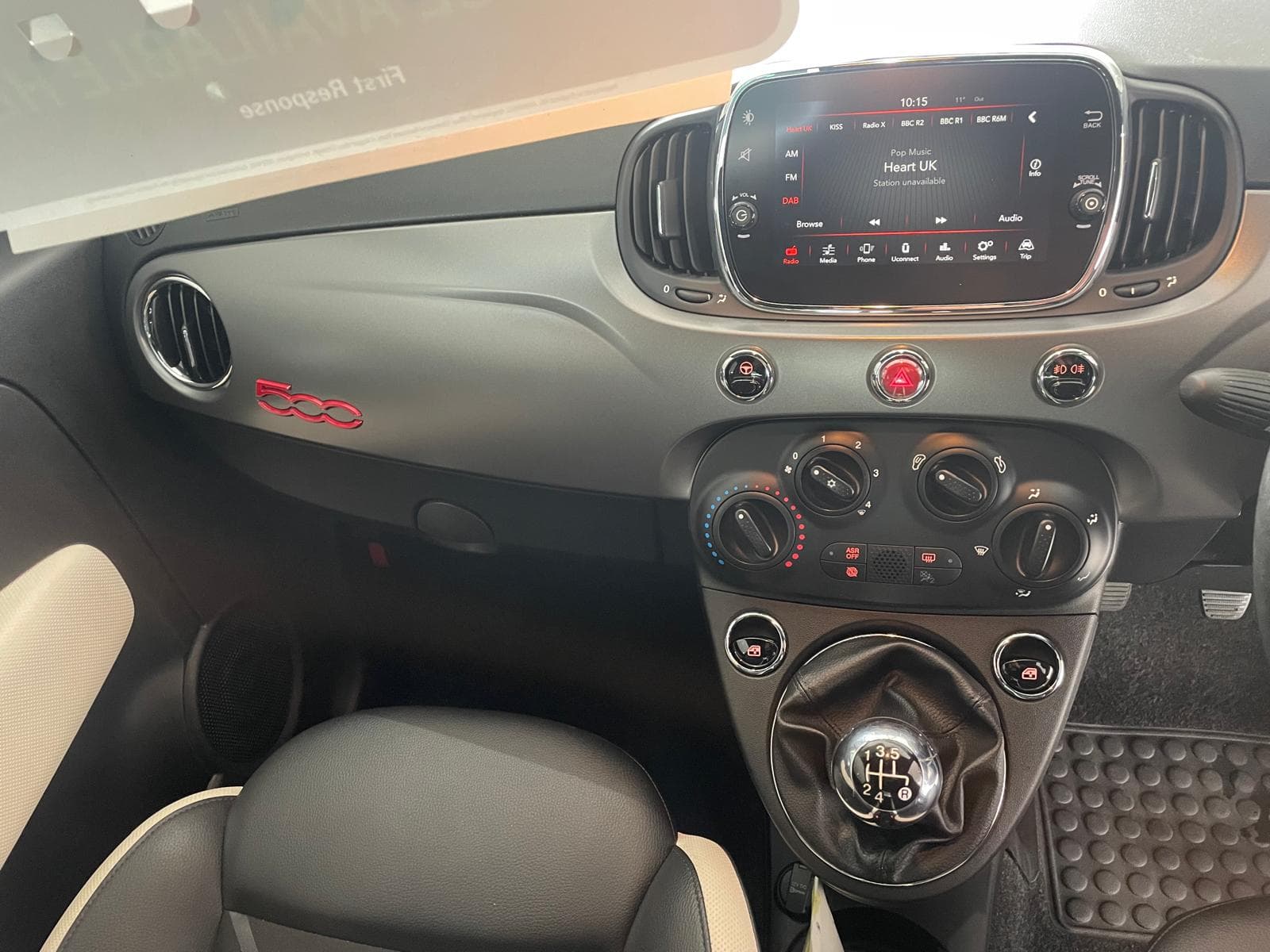2017 Fiat 500 1.2 S Sport - image 13