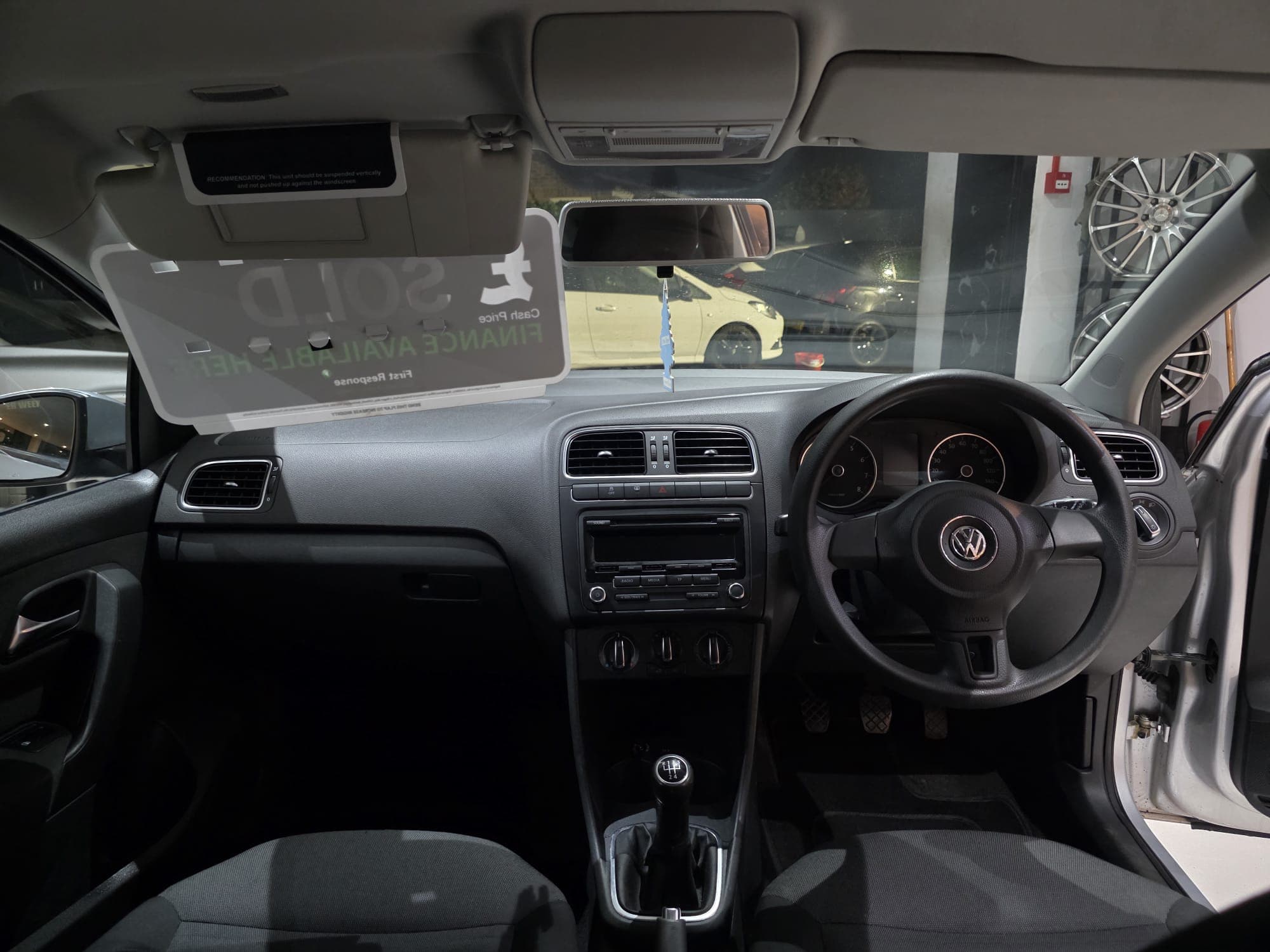 2011 Volkswagen Polo 1.2 Petrol - image 11