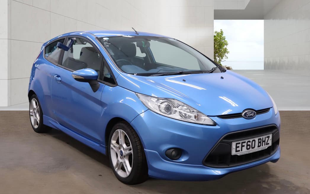 2010 Ford Fiesta Zetec S 1.6 Diesel - image 3