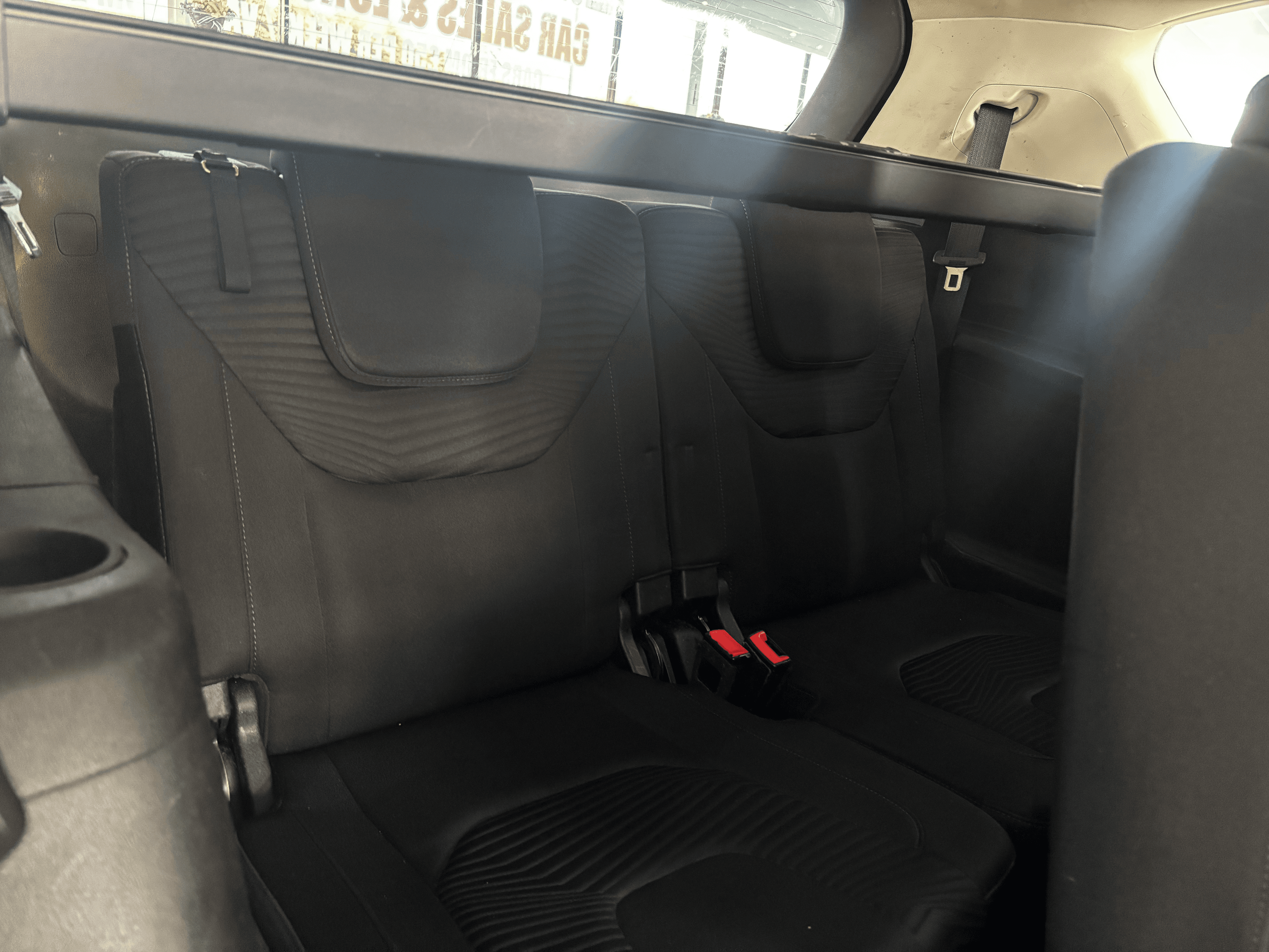 2015 Ford S-Max 2.0 TDCi 150 Zetec 7 Seater - image 15