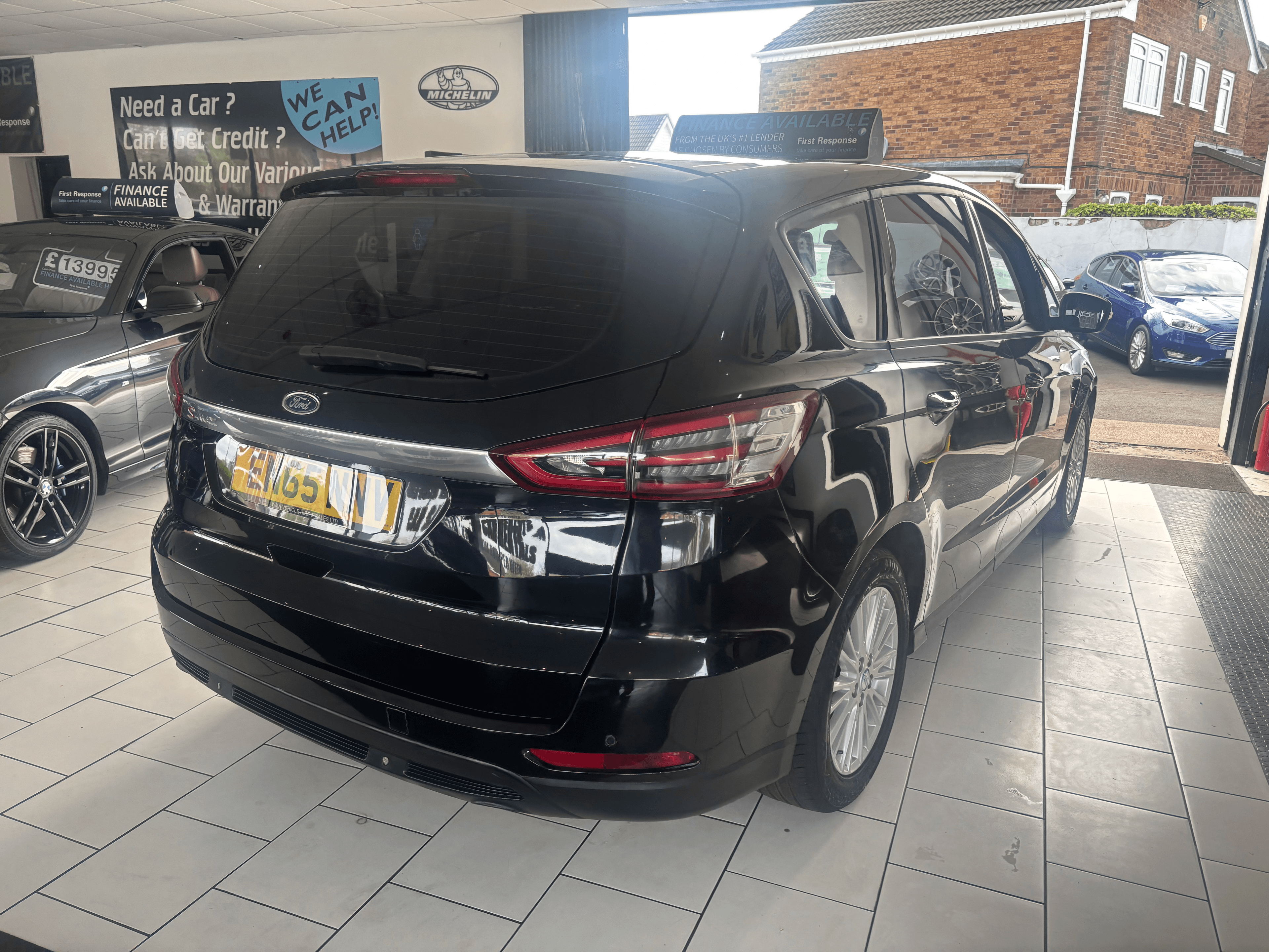 2015 Ford S-Max 2.0 TDCi 150 Zetec 7 Seater - image 5