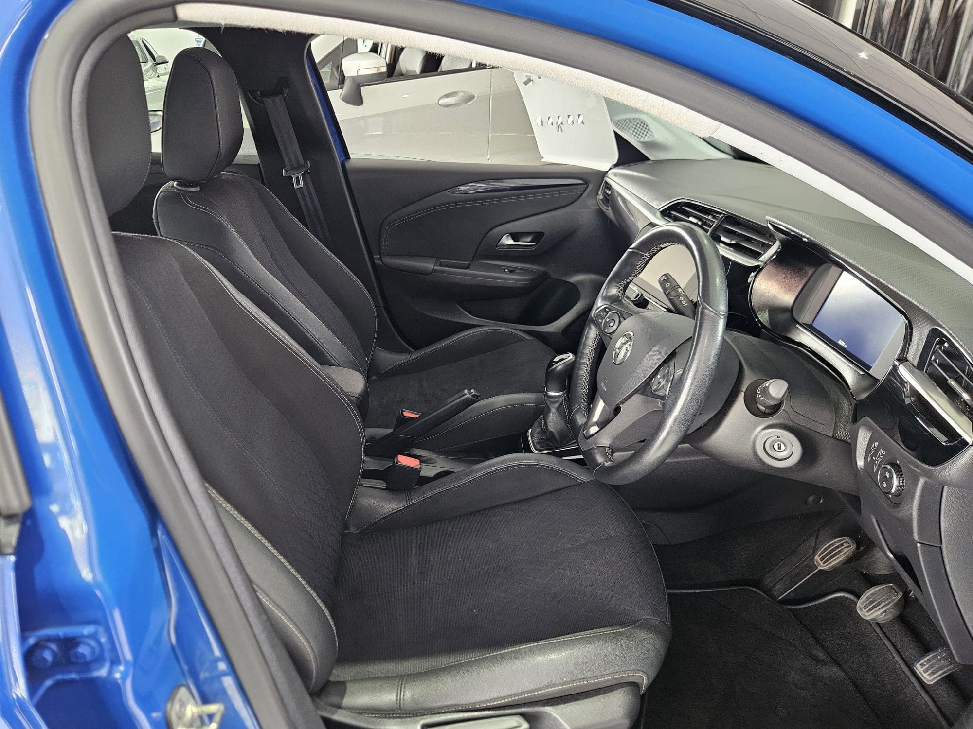 2021 Vauxhall Corsa 1.2 Elite 5dr 2021 - image 11