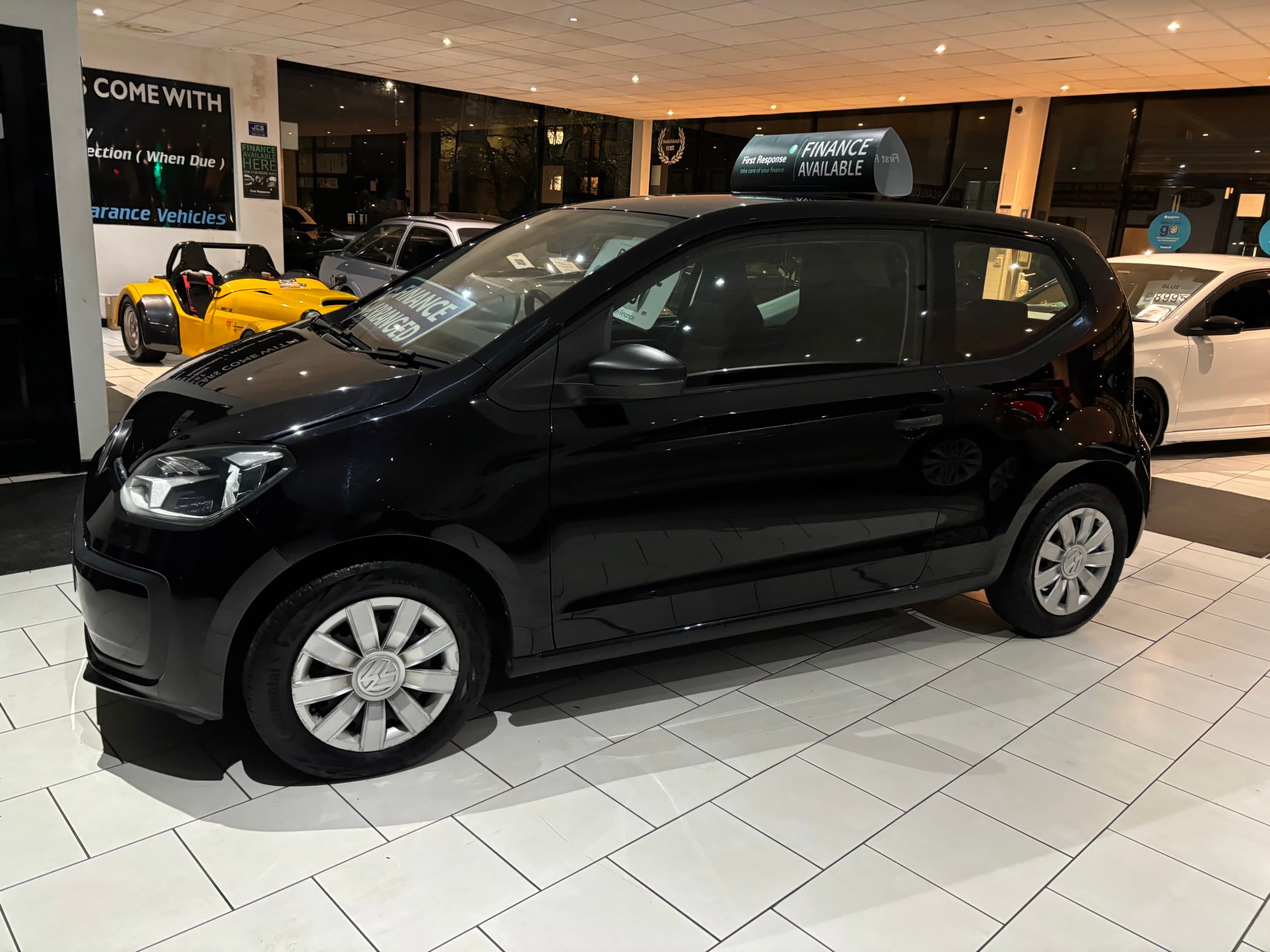 2016 Volkswagen Up 1.0 Up 2016 - image 4