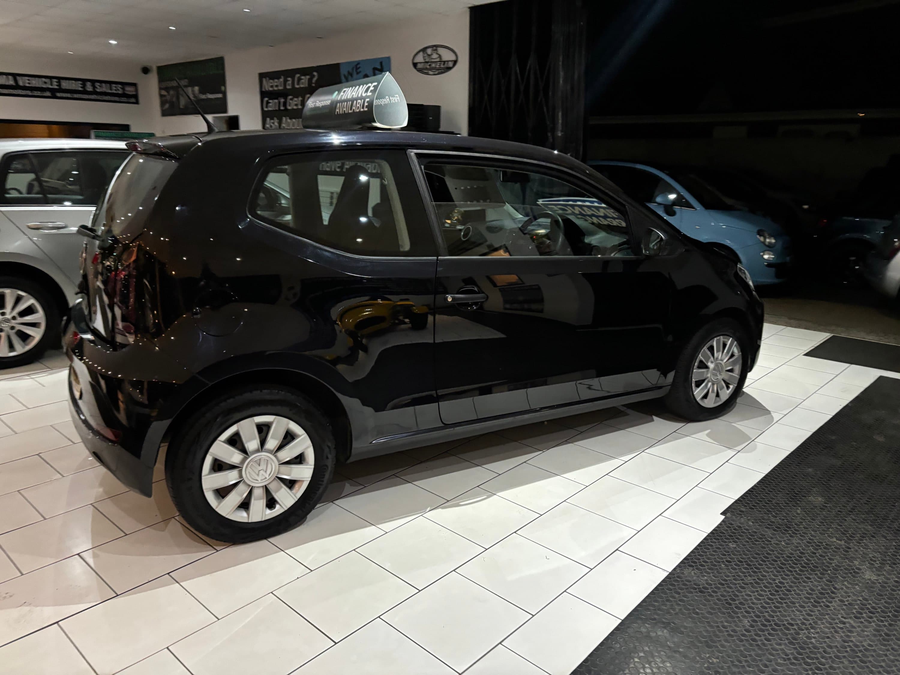 2016 Volkswagen Up 1.0 Up 2016 - image 10