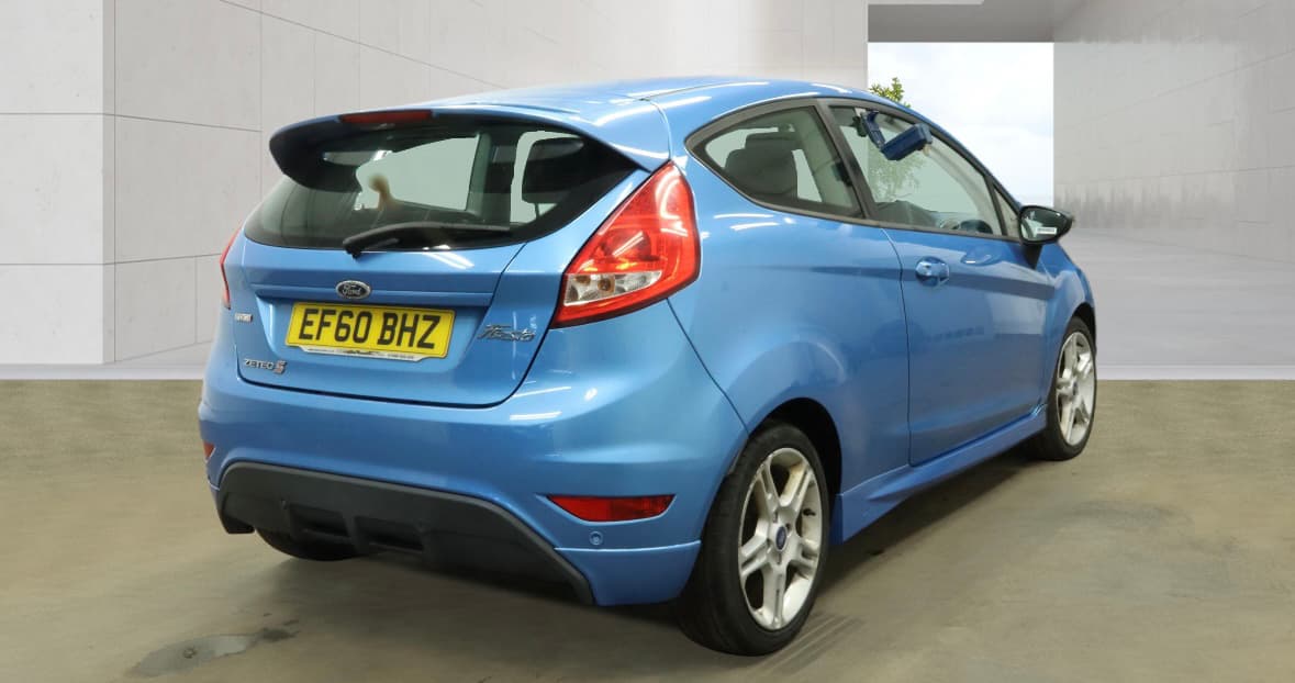 2010 Ford Fiesta Zetec S 1.6 Diesel - image 4