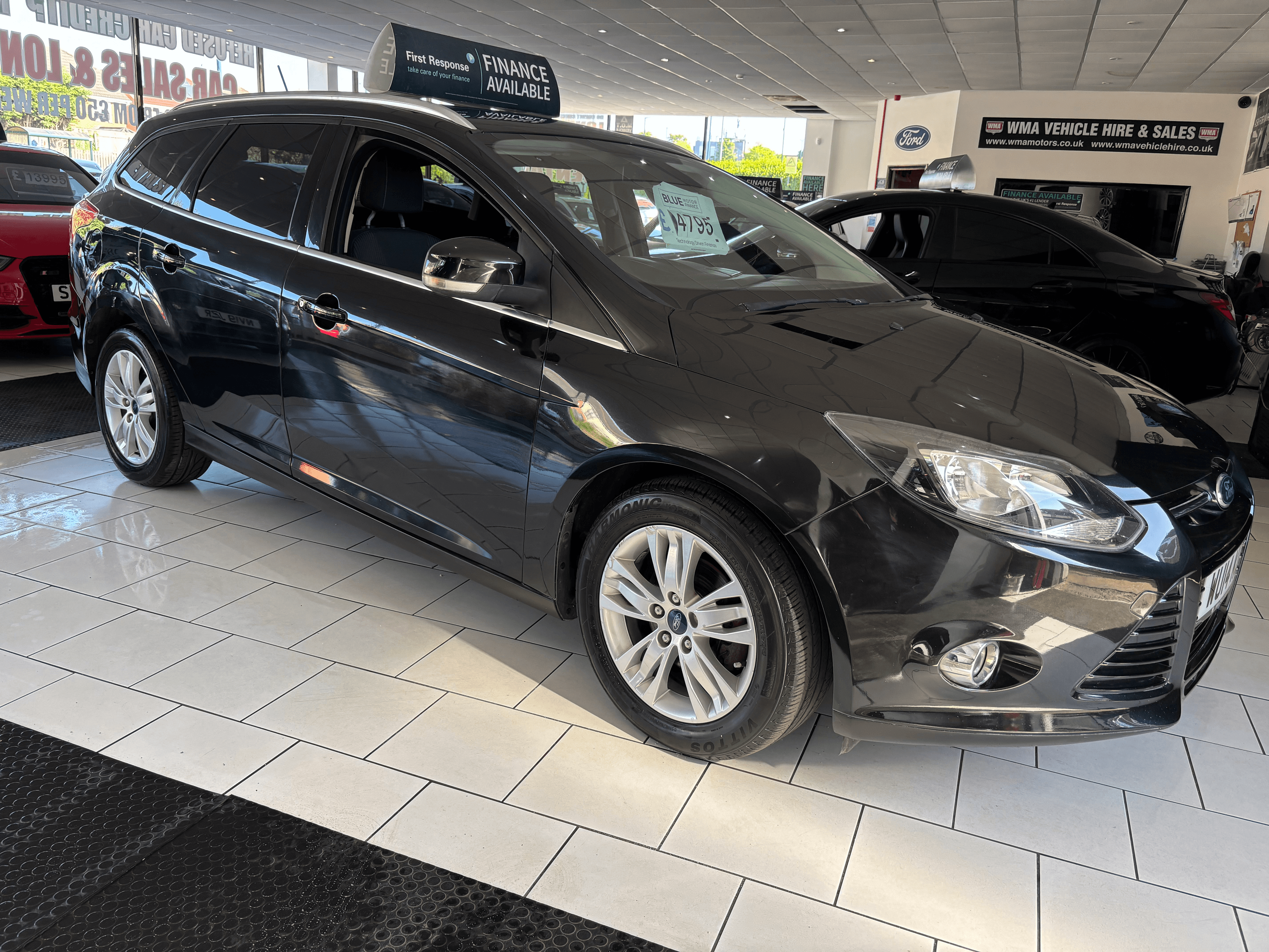 2014 Ford focus 1.6 TDCi 115 Titanium Navigator Estate - image 6