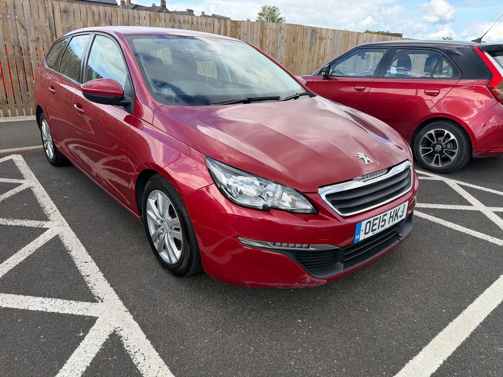2015 Peugeot 308 Estate 1.6 diesel - image 3