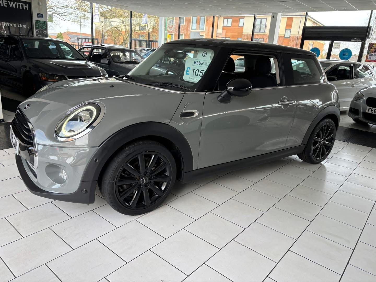 2019 Mini Cooper 1.5 Cooper Classic II 3dr - image 9