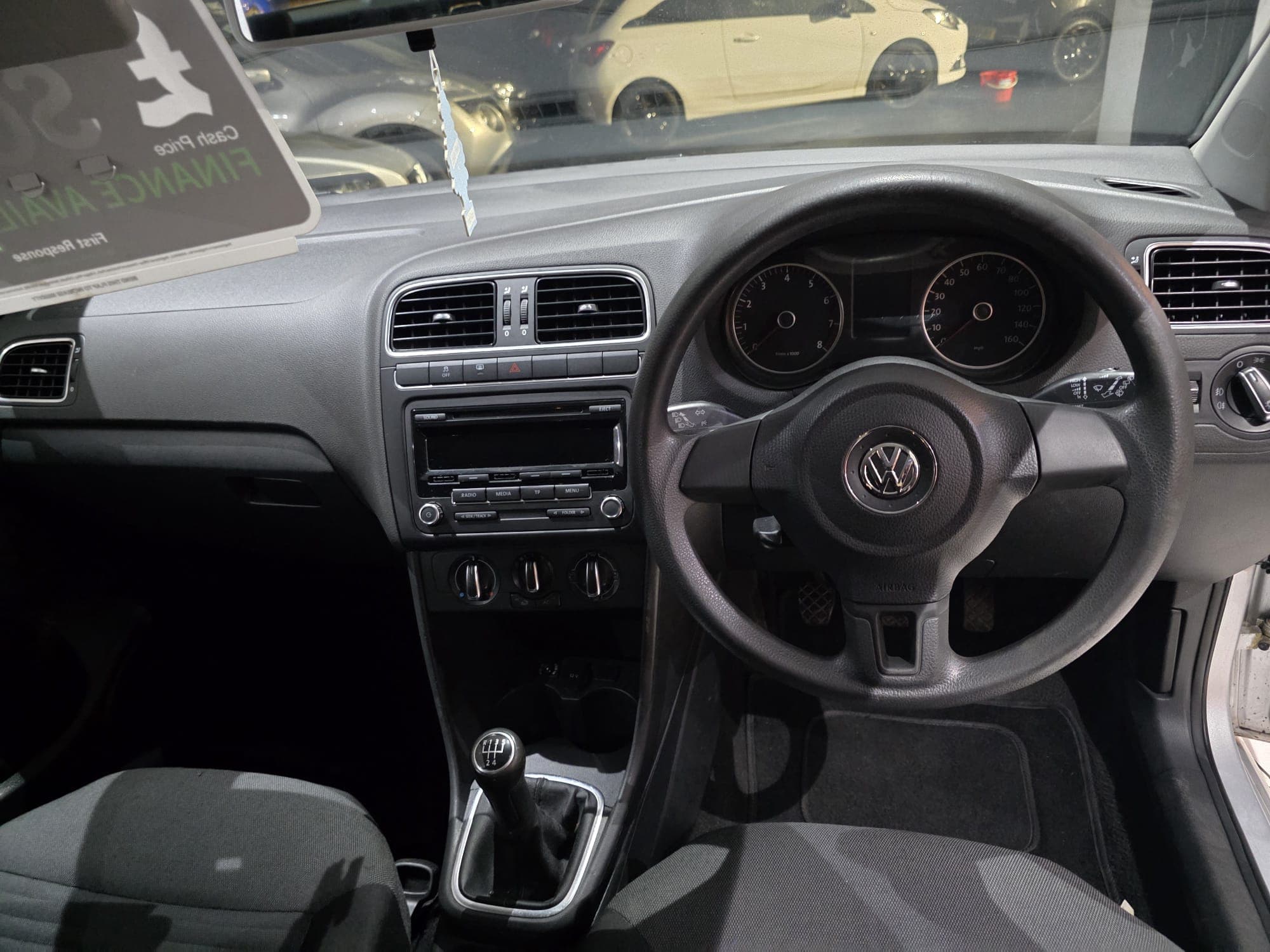 2011 Volkswagen Polo 1.2 Petrol - image 8