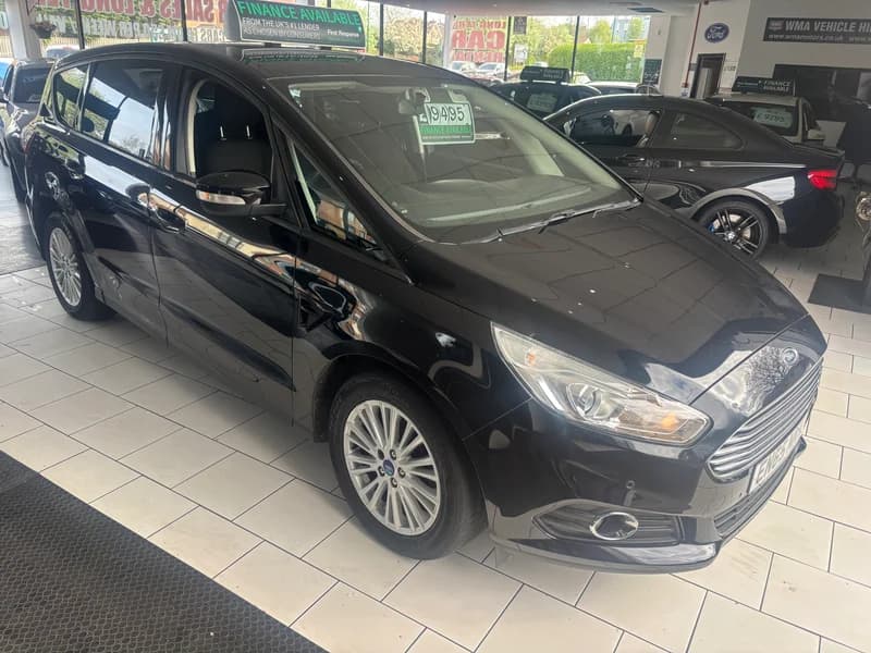 2015 Ford S-Max 2.0 TDCi 150 Zetec 7 Seater - main image