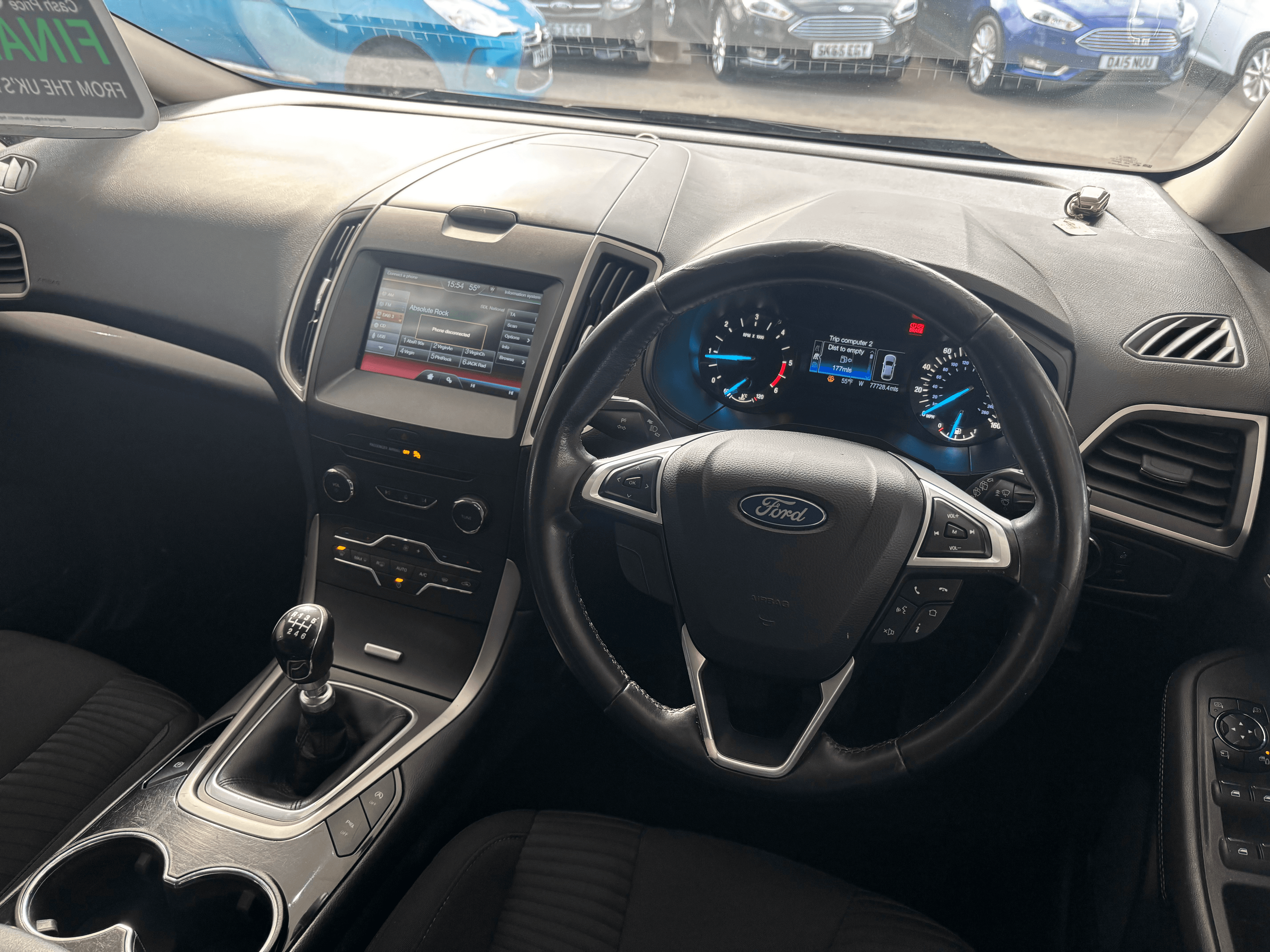 2015 Ford S-Max 2.0 TDCi 150 Zetec 7 Seater - image 13