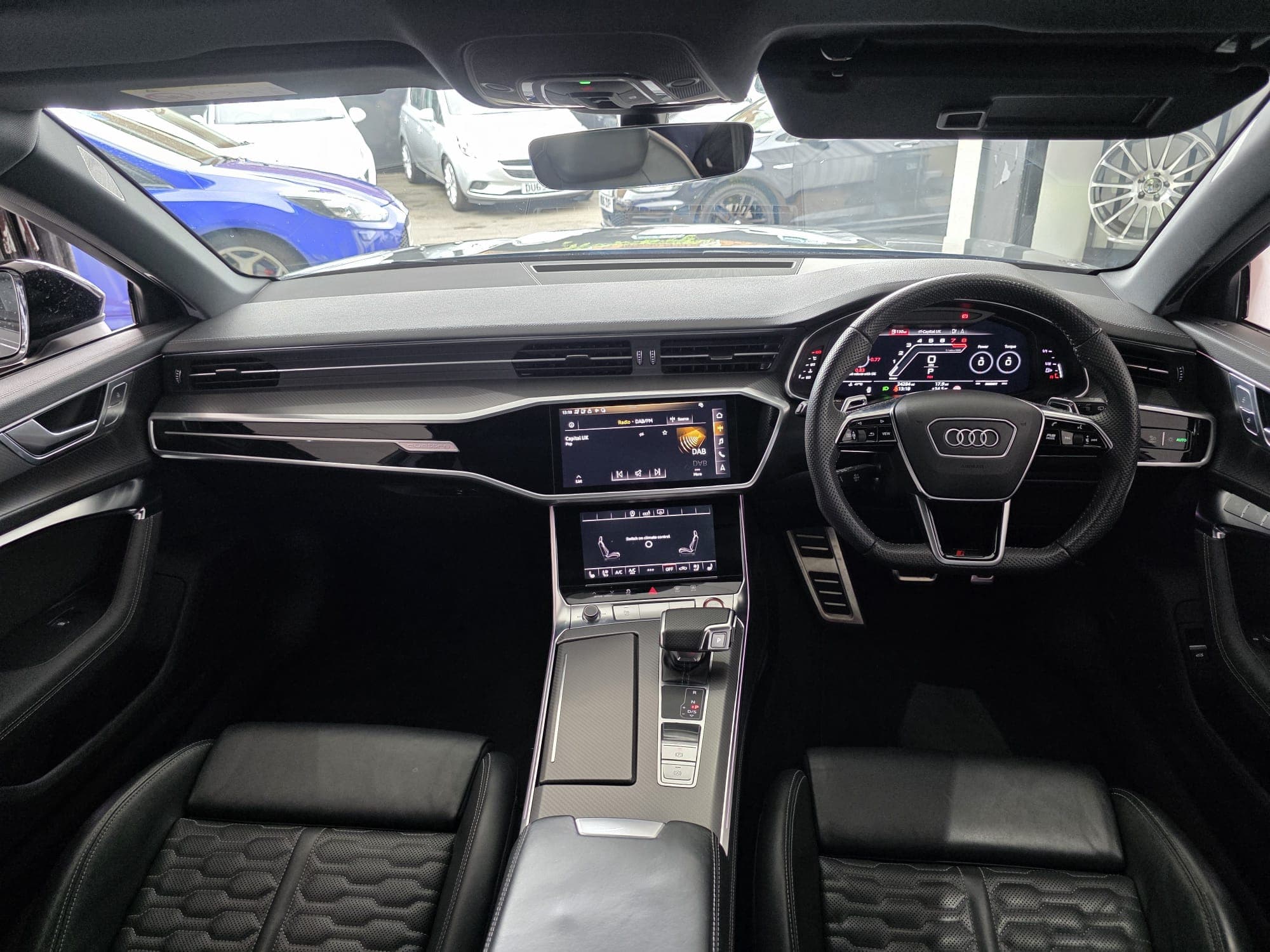 2020 Audi RS6 4.0 TFSI Quattro Launch Edition - image 17