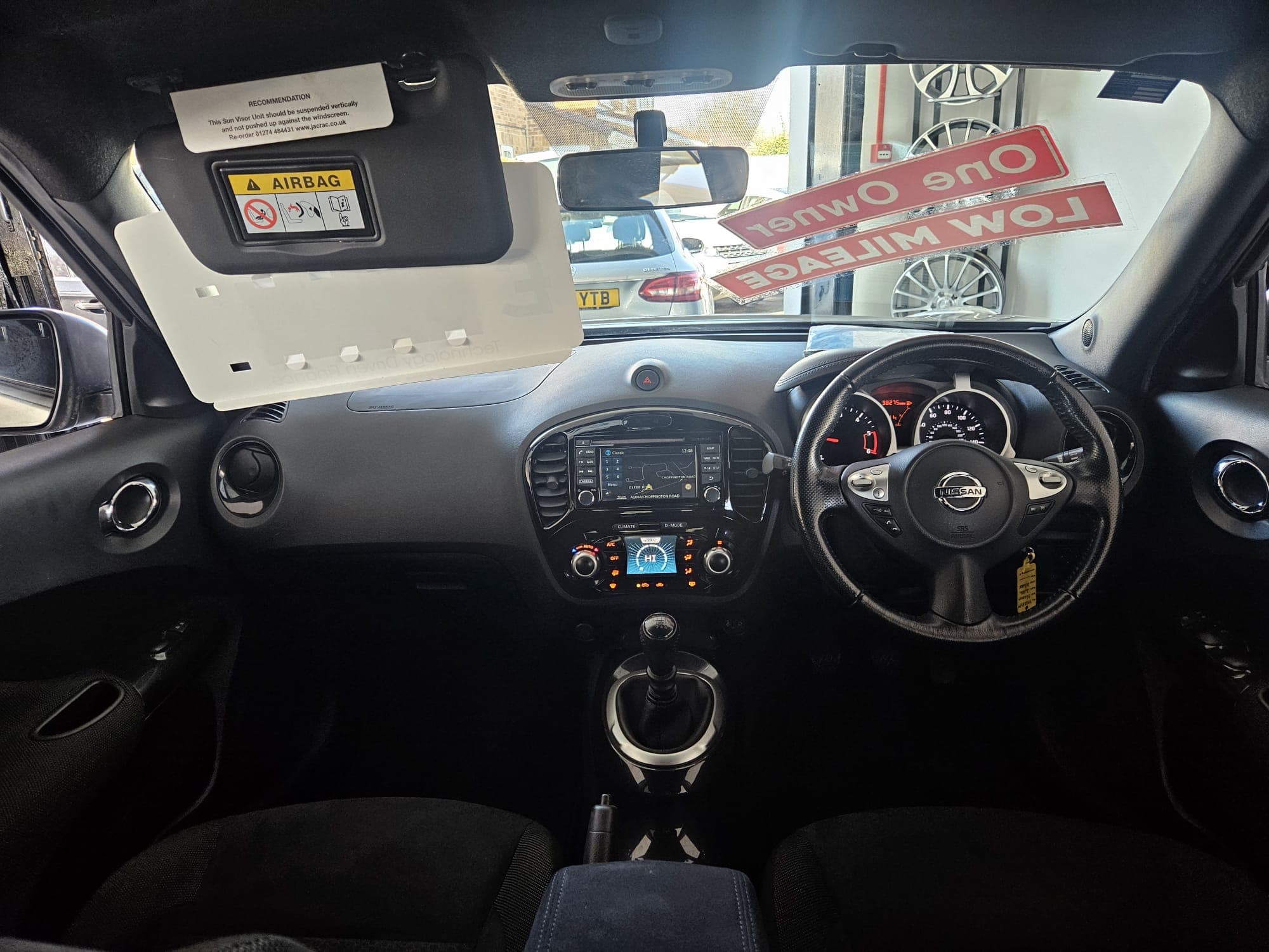 2015 Nissan Juke 1.5 dCi Acenta Premium 5dr 
***ONLY 38223 MILES*** 
***1 OWNER FROM NEW*** - image 15
