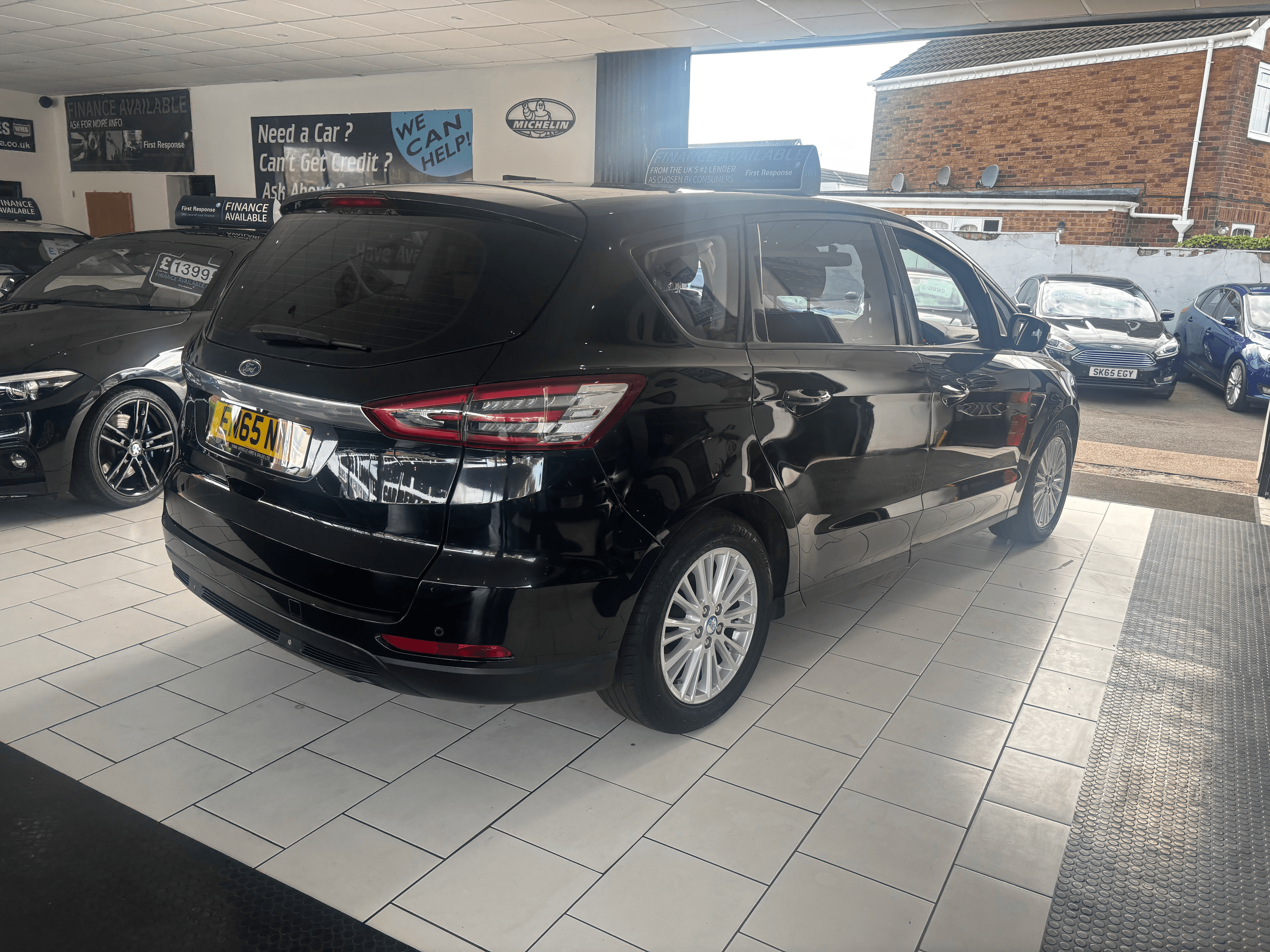2015 Ford S-Max 2.0 TDCi 150 Zetec 7 Seater - image 4