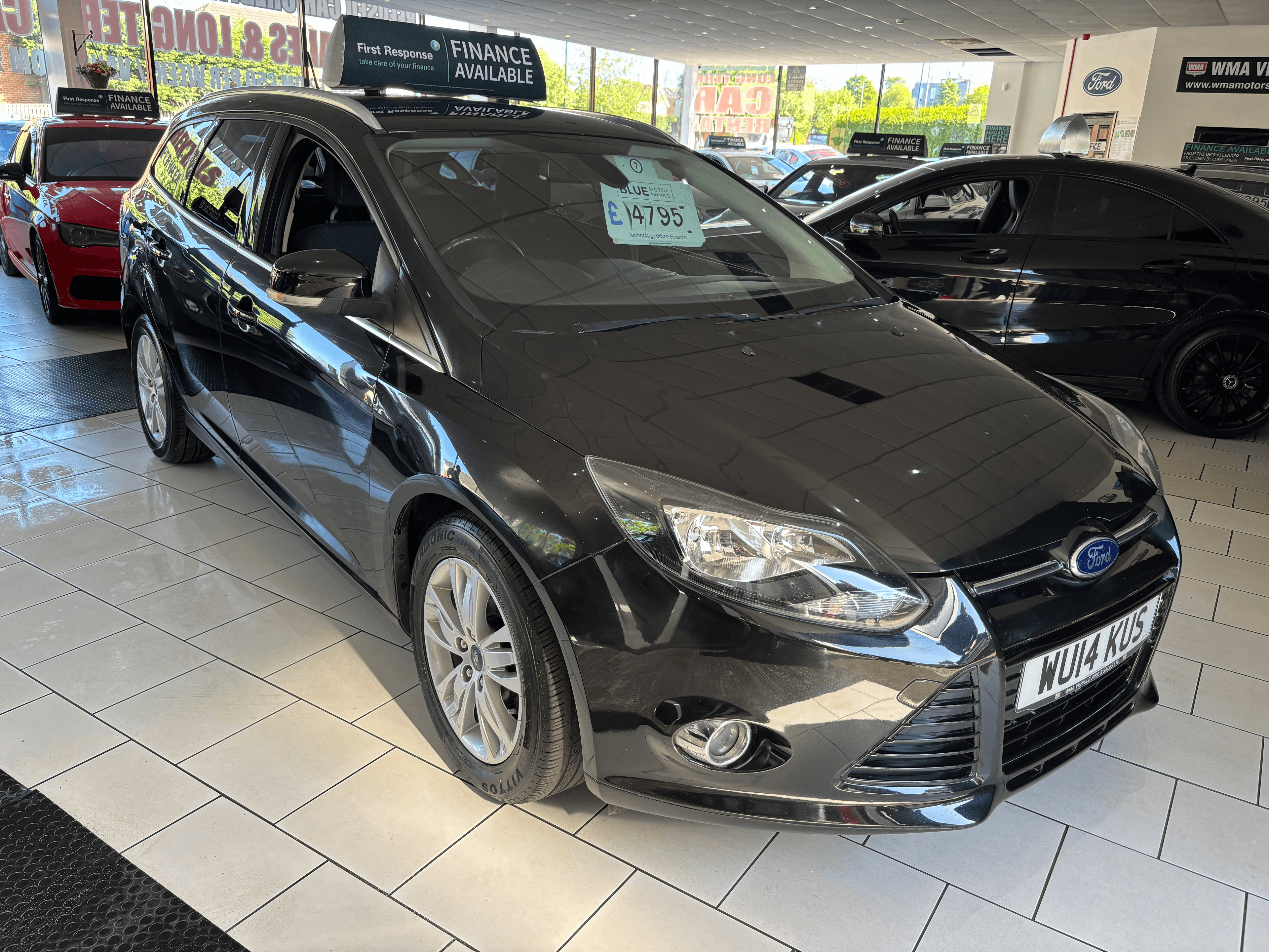 2014 Ford focus 1.6 TDCi 115 Titanium Navigator Estate - image 3